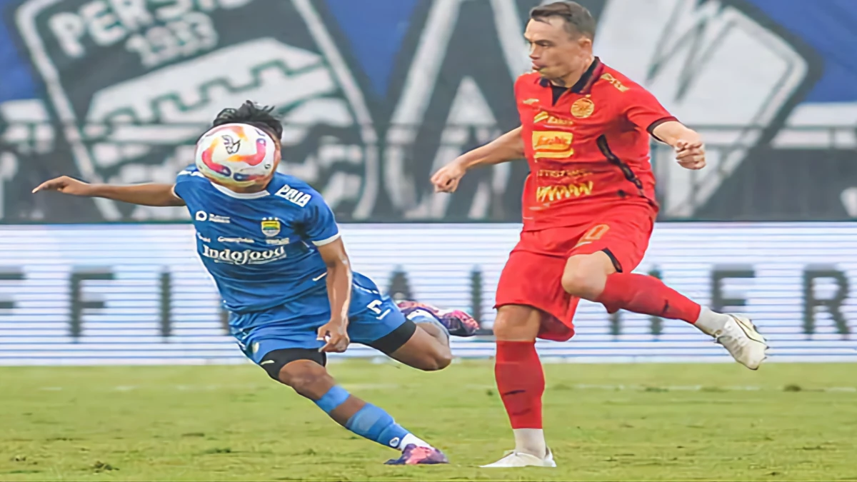 Persib Bandung Belum Aman, Adhi Pratama Tekankan Pentingnya Dukungan dan Keamanan