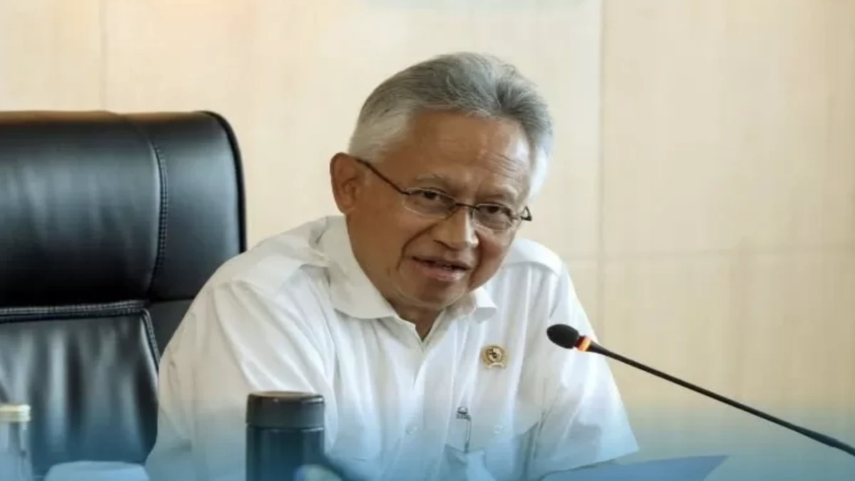 Prabowo Dikabarkan Akan Reshuffle Kabinet, Mendiktisaintek Satryo Soemantri Diganti?