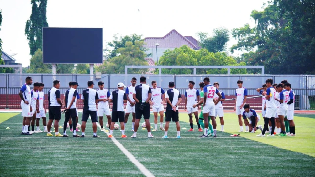 Pemain Persikas Subang Siap Hadapi Persipa di Stadion Joyokusumo