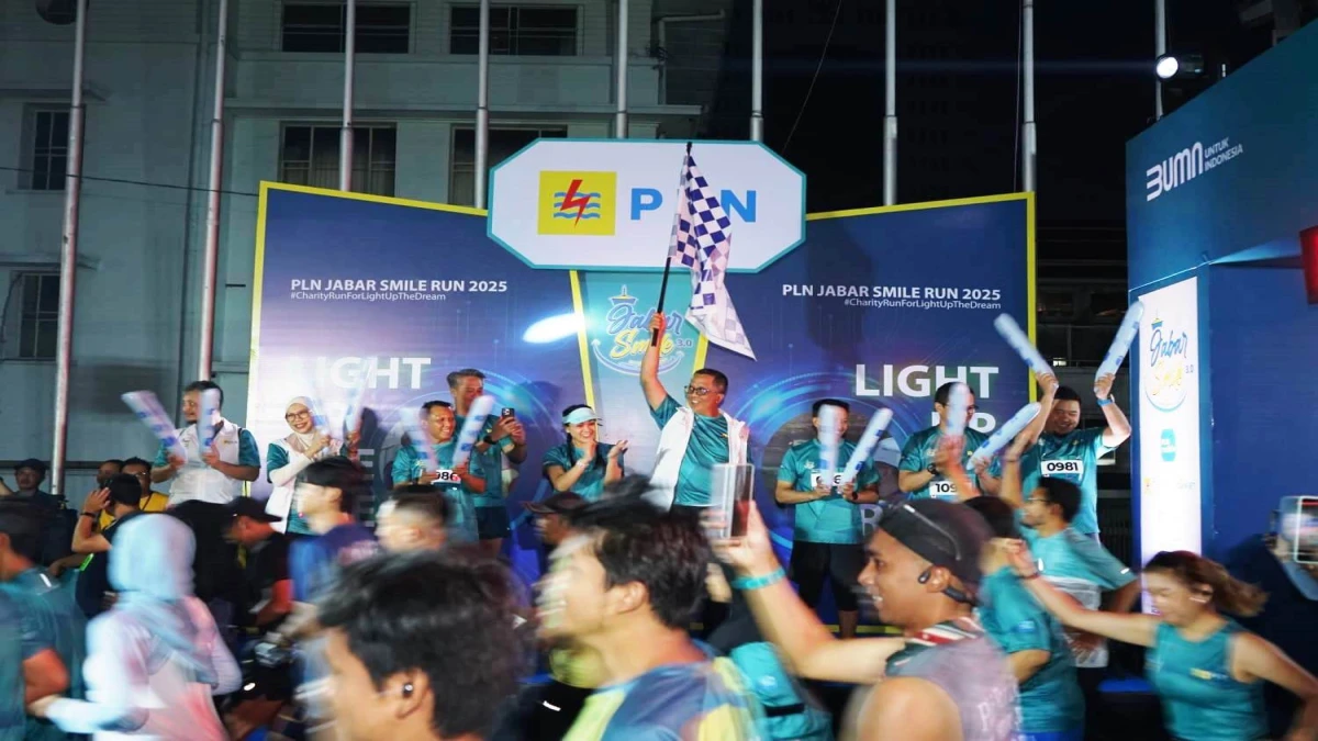PLN Jabar Sukses Gelar Smile Run 2025, Ajang Lari Charity dengan Sistem Profesional