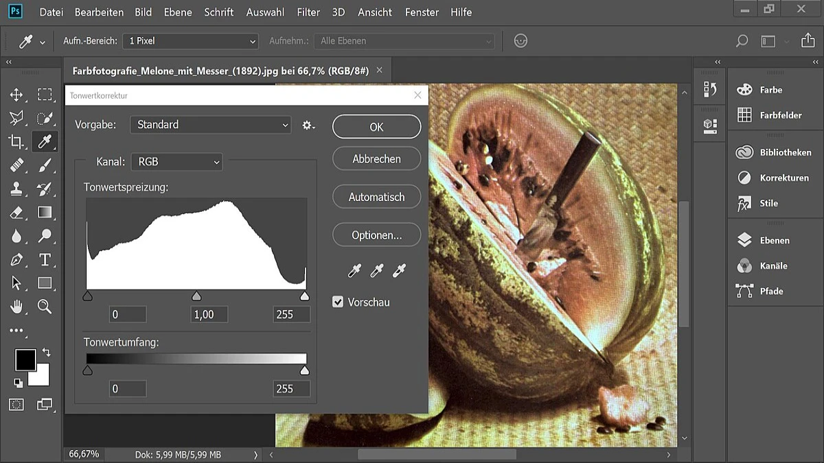 Adobe Hadirkan Photoshop Gratis untuk iPhone