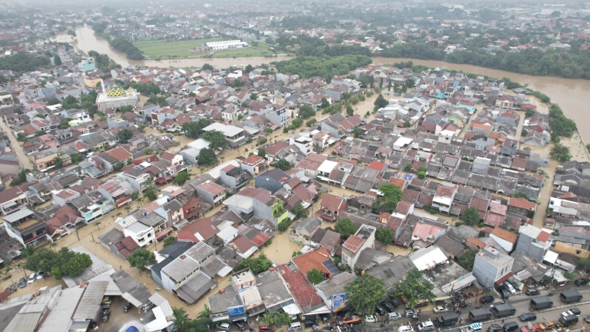 Redakan Banjir, BNPB Lakukan Operasi Modifikasi Cuaca di Jabodetabek hingga 8 Maret 2025