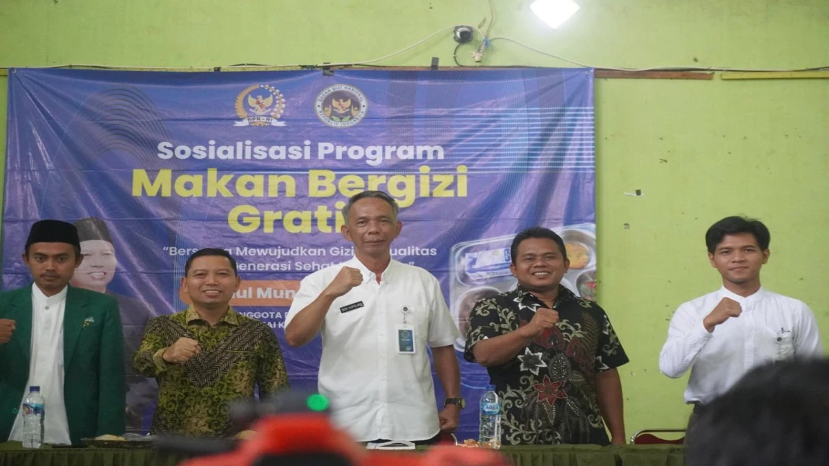 Warga Cikembar Sukabumi Dapat Sosialisasi Program Makan Bergizi Gratis