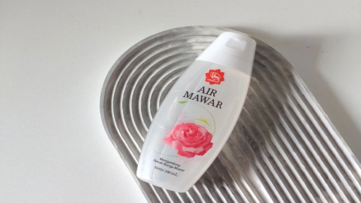 5 Manfaat Air Mawar Viva untuk Kecantikan, Masalah Kulit auto Beres!