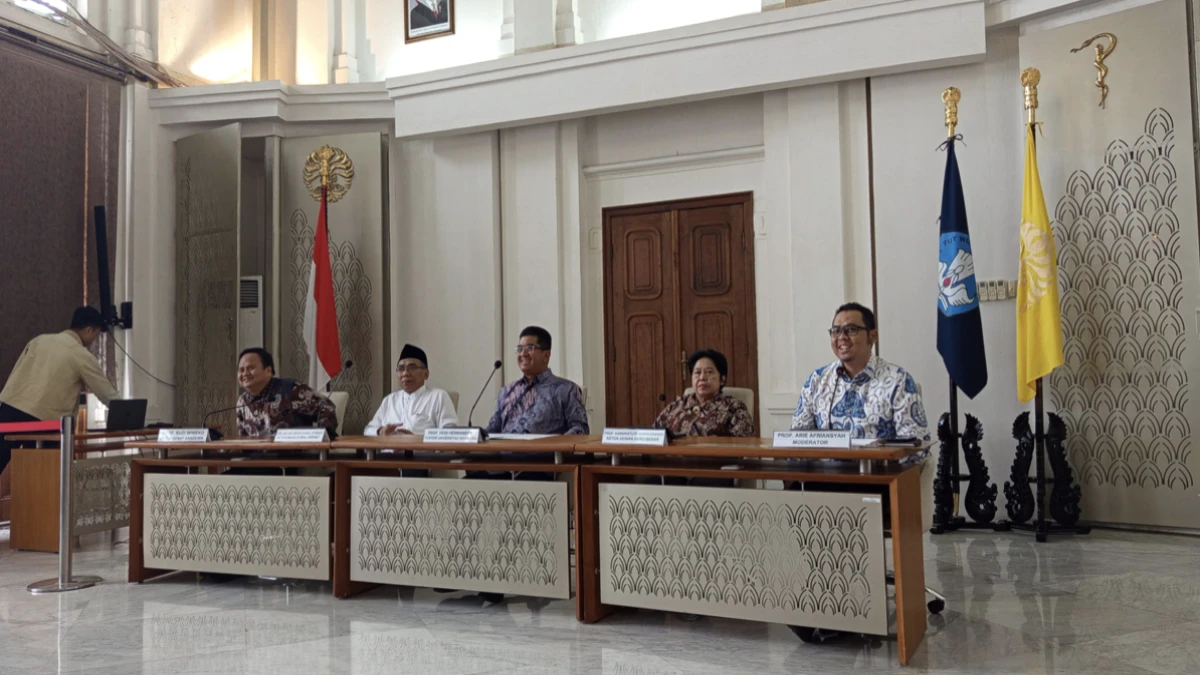 UI Minta Bahlil Lahadalia Minta Maaf atas Pelanggaran dalam Disertasi