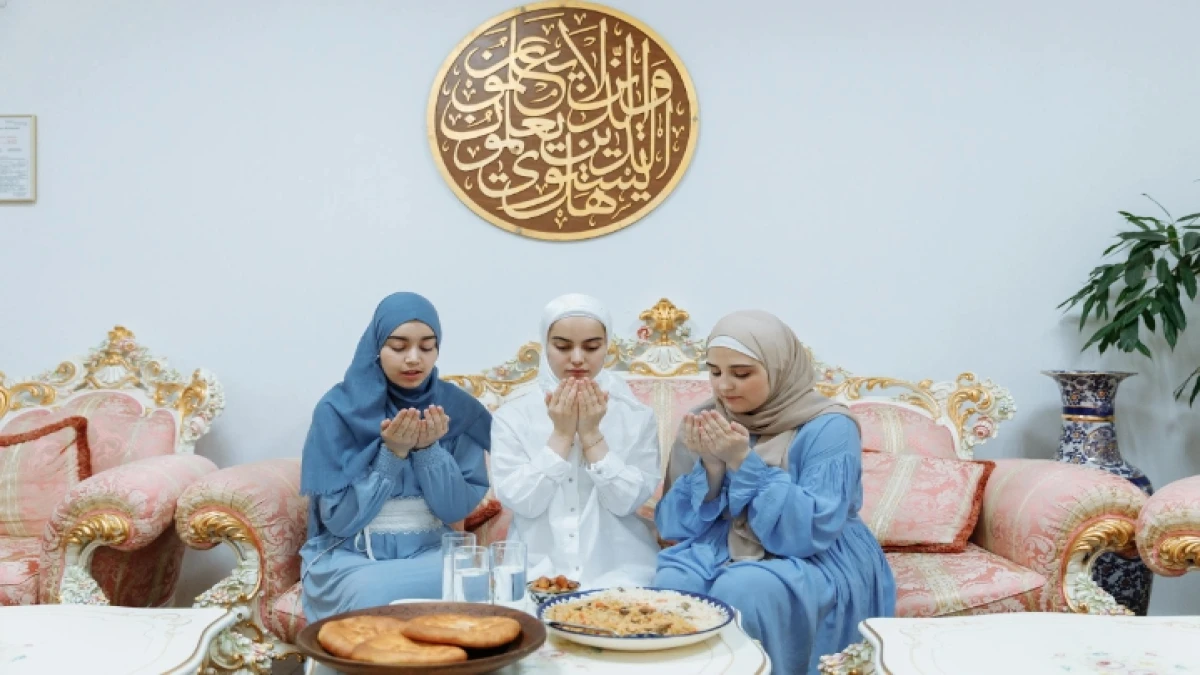 Rekomendasi Camilan Berbuka Puasa yang Enak dan Sehat