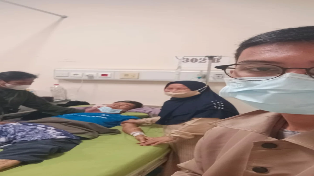 Fahmi Saeful Bahri Hidayat, Pegiat Sosial dari Desa Gadobangkong yang Aktif Bantu Masyarakat