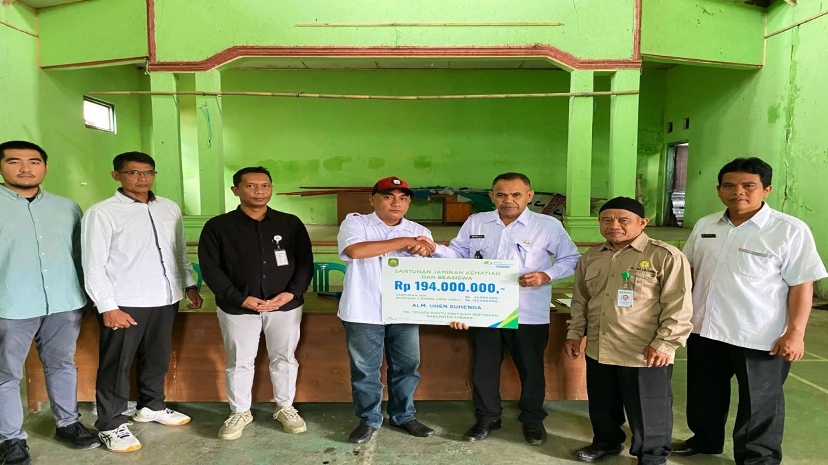 BPJS Ketenagakerjaan Subang Berikan Santunan JKM dan Beasiswa