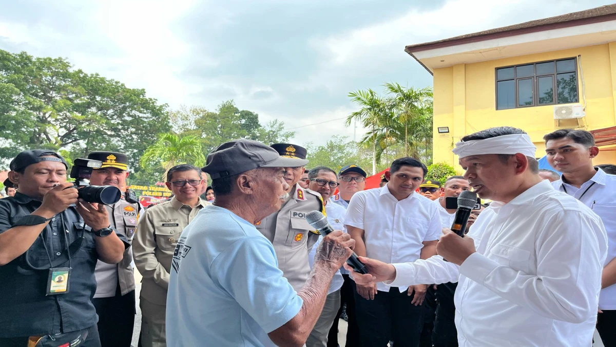Tukang Becak di Subang Senang Dapat Bantuan Rp3 Juta dari Gubernur Jabar