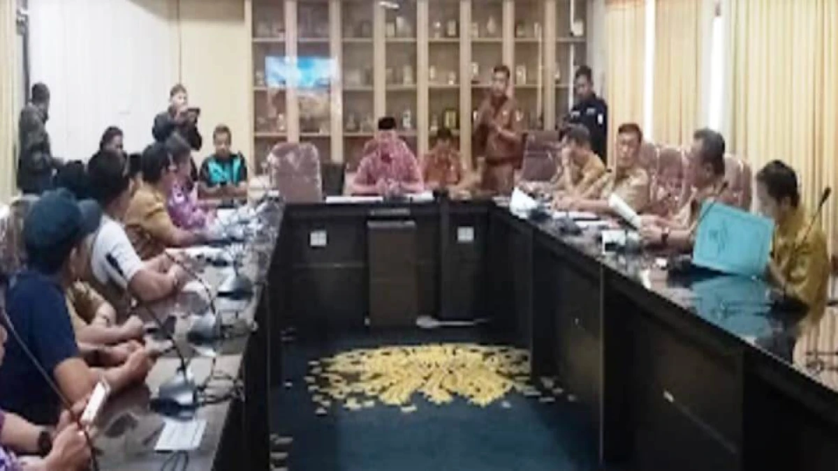 Tuntut Legalitas, Komisi II DPRD Karawang Gelar RDP PPDI