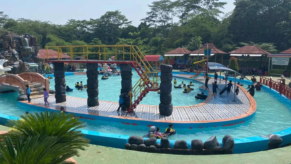 Jelang Liburan Lebaran 1446 H, Kolam Renang Tirta Cihaur Angsana Tambah Fasilitas Pengunjung