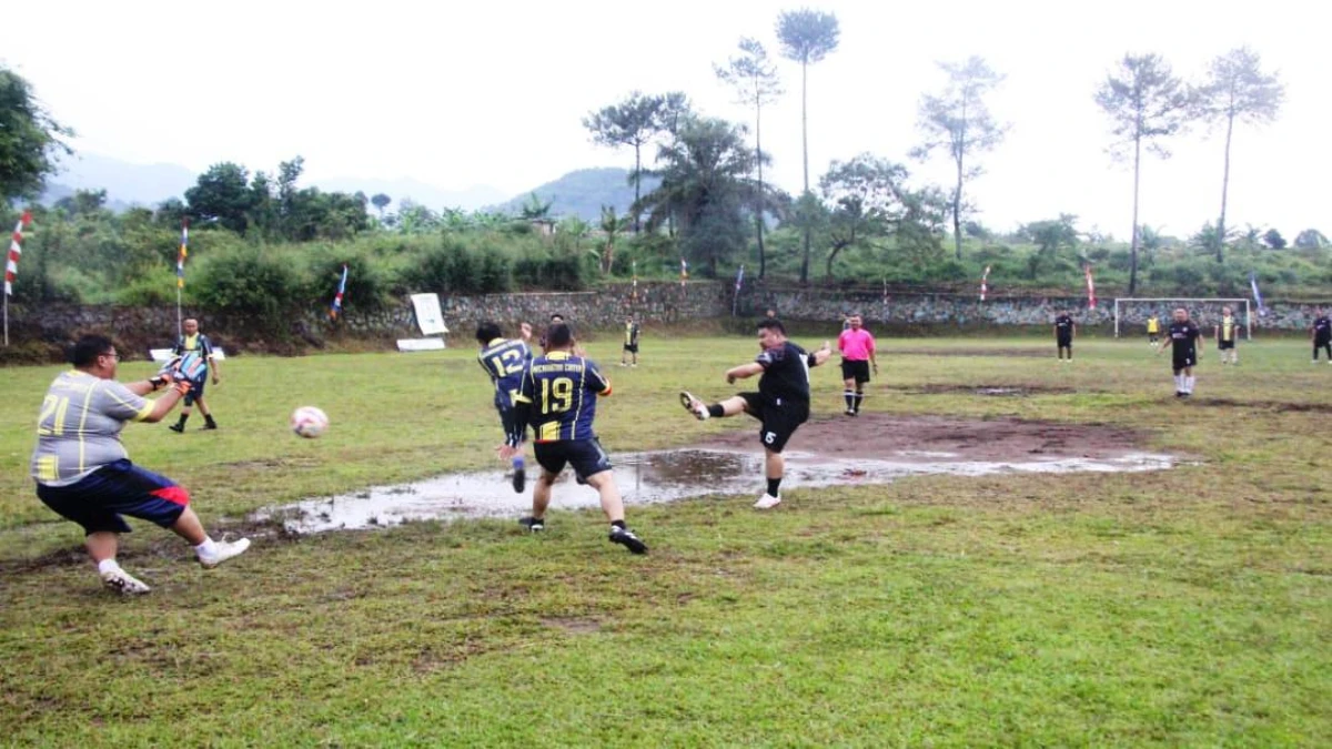 Bupati Subang Jalin Silaturahmi Lewat Sepak Bola, Ajang Forkopimda untuk Lebih Dekat dengan Masyarakat