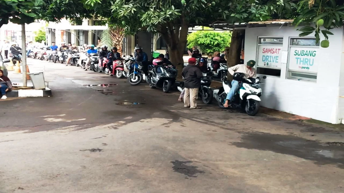 Warga Subang Diuntungkan dengan Program Keringanan Pajak Kendaraan