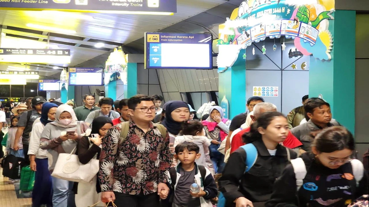 4.008 Perjalanan Sukses Dioperasikan KAI Daop 2 Bandung Selama 22 Hari Angkutan Lebaran 2025