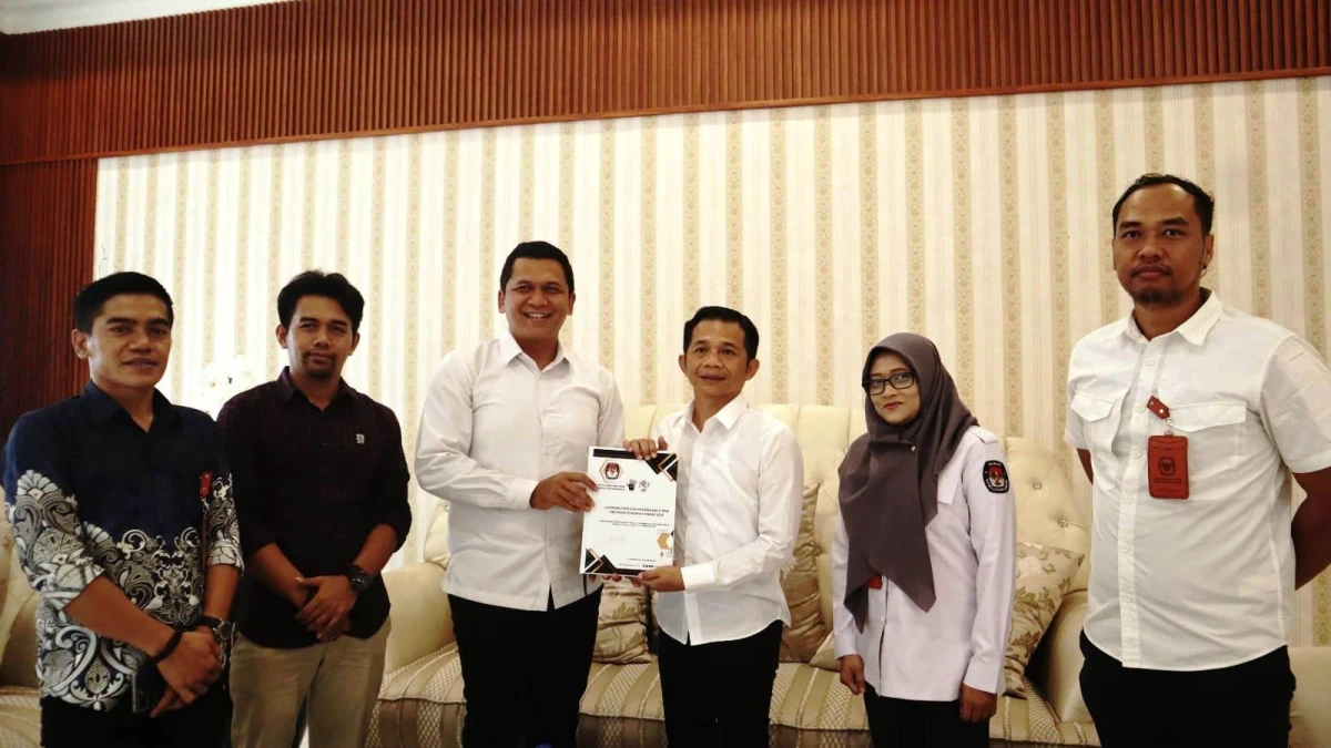 KPU Purwakarta Kembalikan Sisa Dana Hibah Anggaran Pemilukada Rp1,86 Miliar