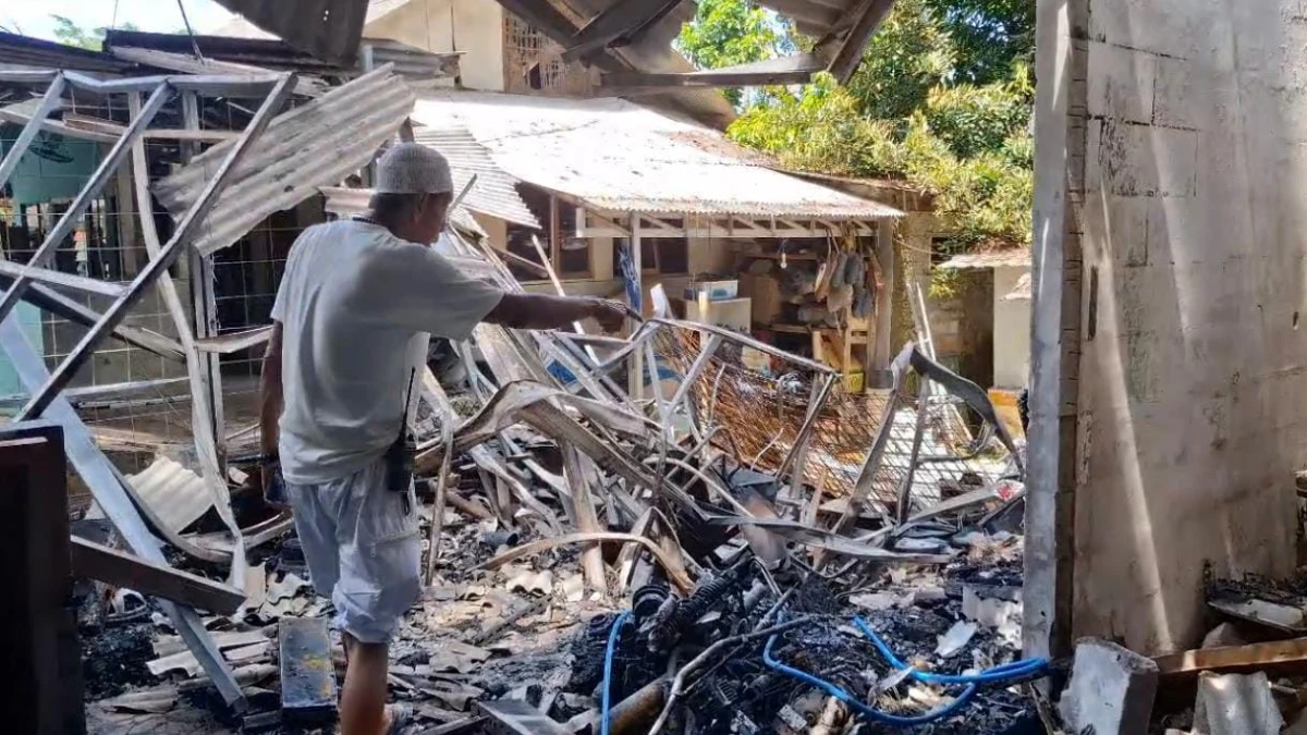 Bengkel di Jatiluhur Ludes Terbakar, Kerugian Ditaksir Rp300 Juta
