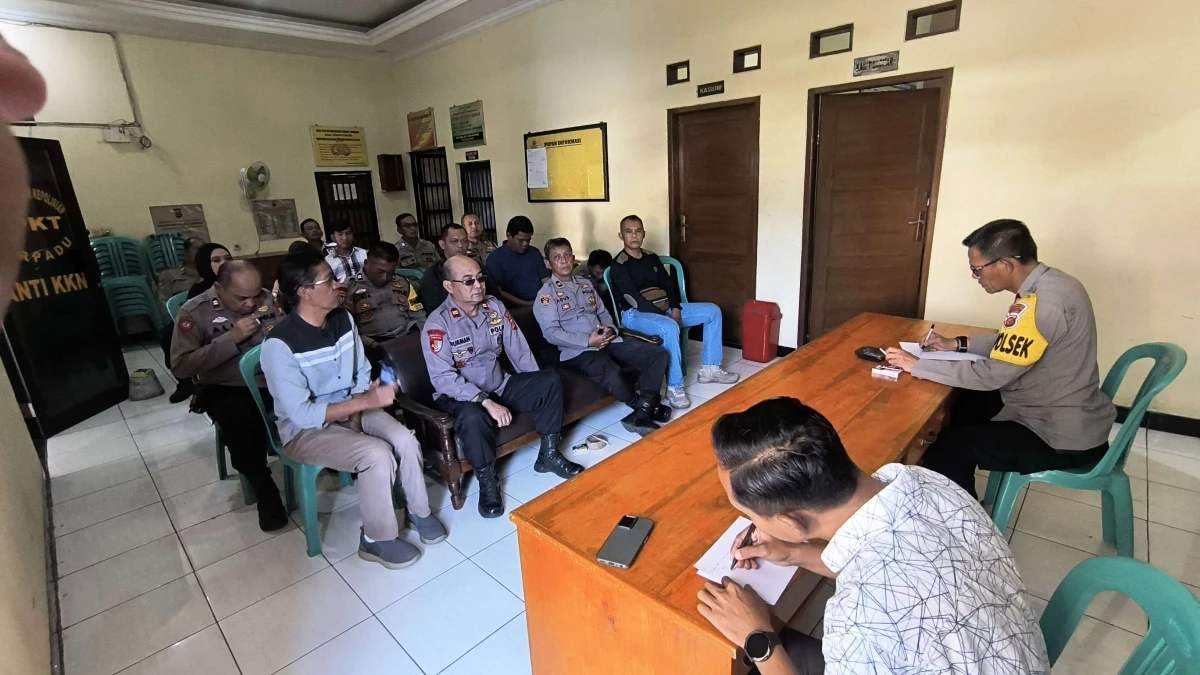 Kapolsek Jalancagak Subang Evaluasi Kinerja Personel