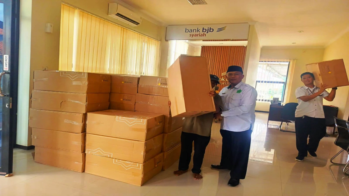 754 Koper Calon Jamaah Haji di Purwakarta Mulai Didistribusikan, Untuk Kloter 5 dan Kloter 23
