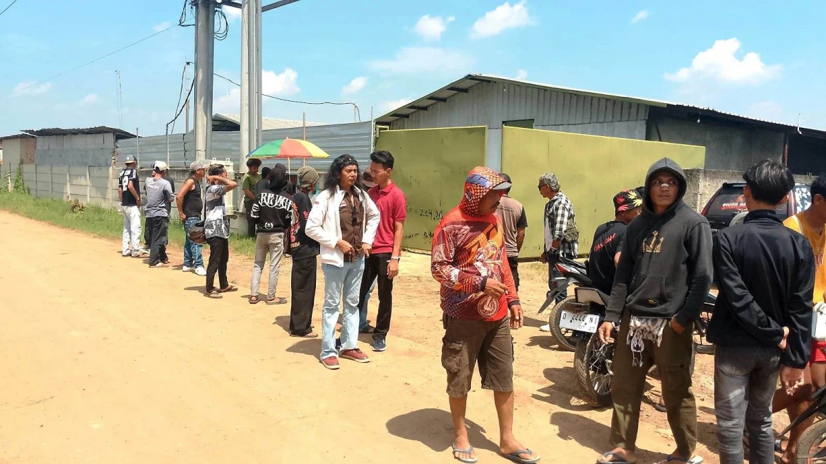 Warga Bendungan di Subang Desak Aparat Tindak Kandang Ayam Ilegal, Diduga Tak Memiliki Izin