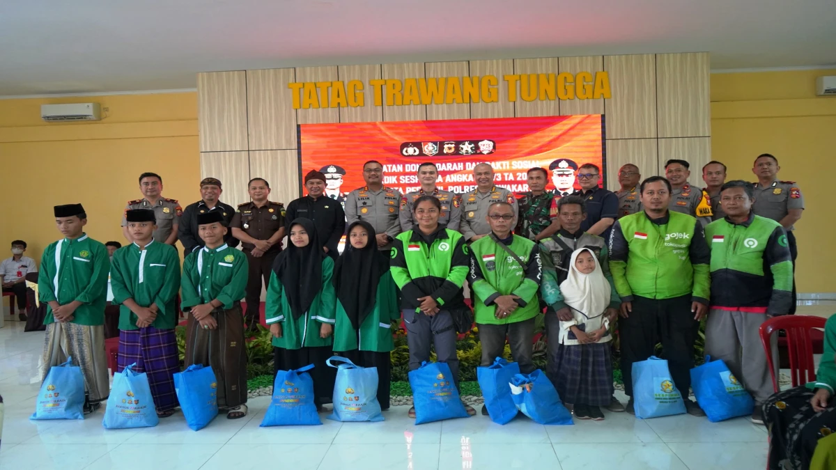 Serdik Sespimma Polri Angkatan 73 Gelar Bakti Sosial di Purwakarta