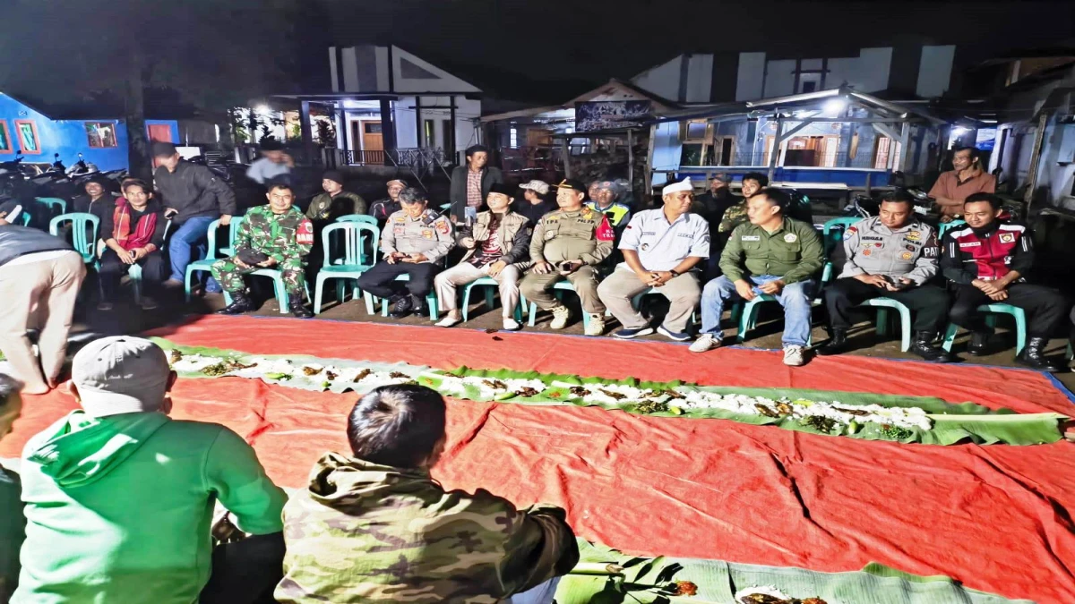 Konsisten, Muspika Kecamatan Kasomalang Patroli Jam Malam