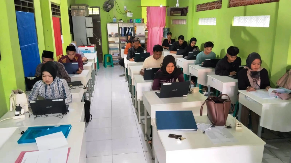 Pelaksanaan ANBK Paket C Pertegas Eksistensi PKBM Asekawa Purwalaksana di Purwakarta