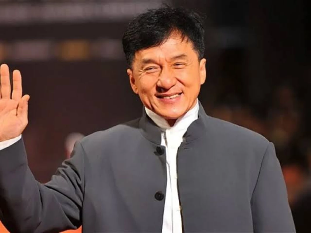 Alasan Jackie Chan Tak Pilih Ahli Waris Anaknya Sendiri!
