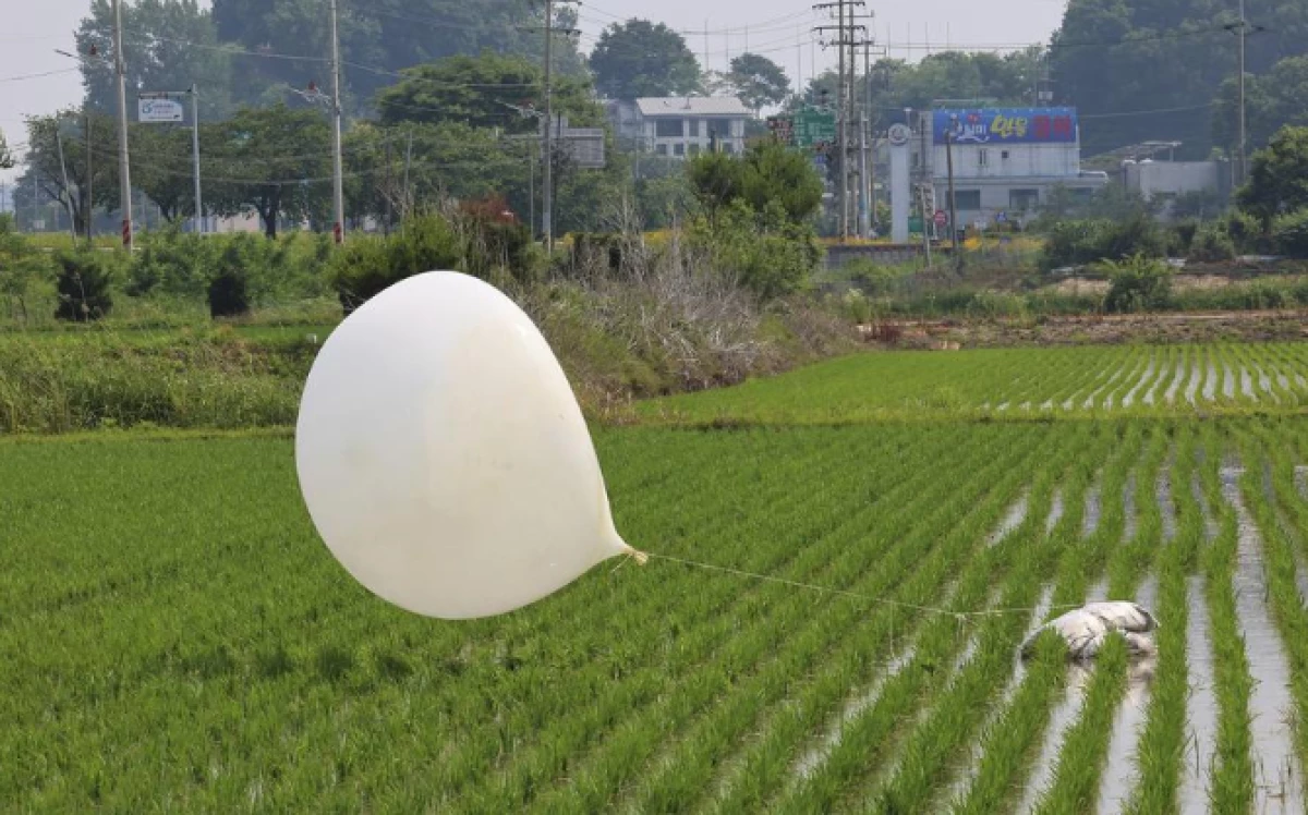 Korea Utara Kembali Meluncurkan Balon Udara Berisikan Sampah ke Korea Selatan