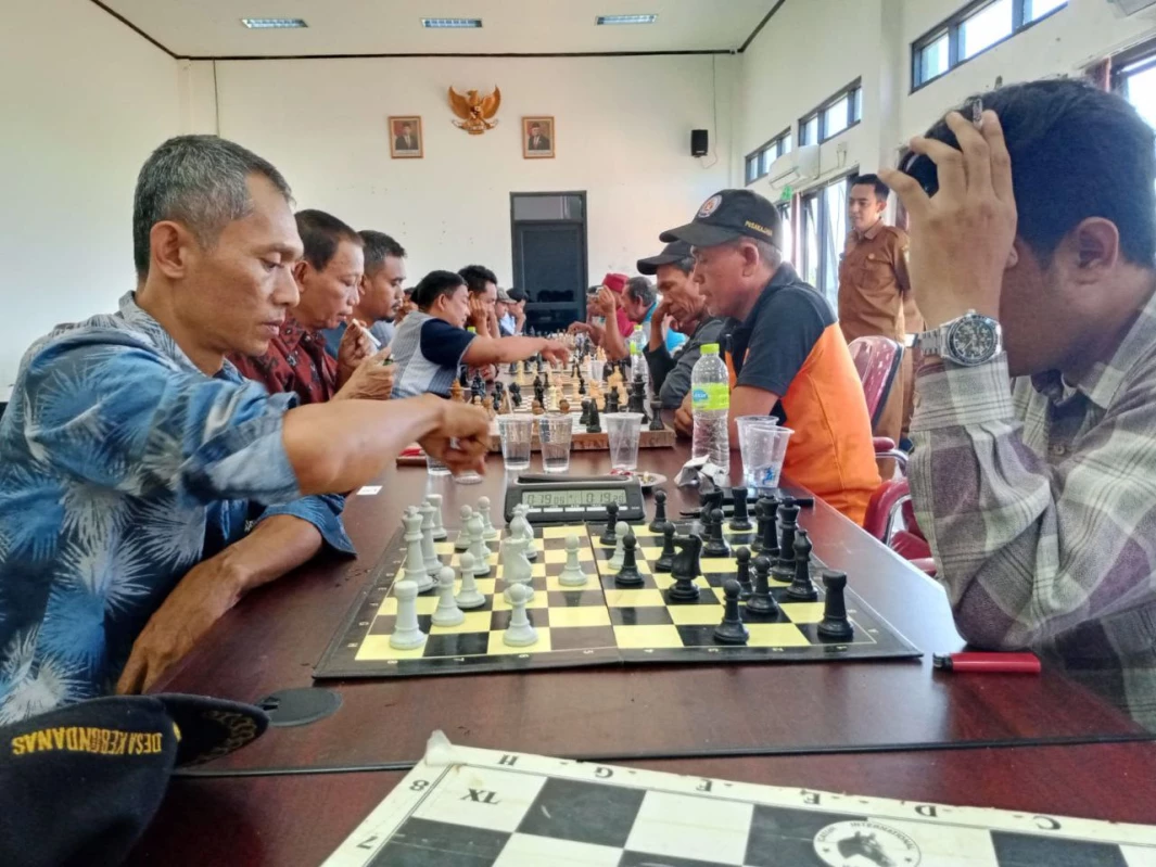 Peserta Pertandingan Catur HUT RI Ke-79 Di Pusakajaya Semakin Meningkat