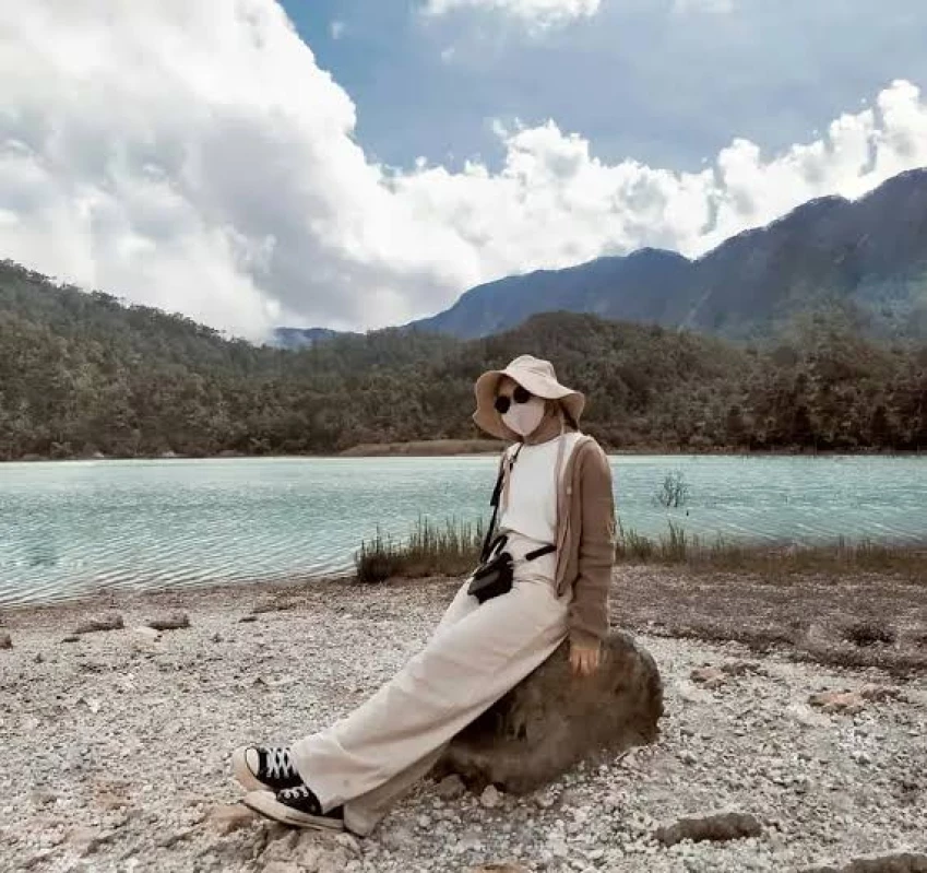 Libur Panjang Hampir di Depan Mata Tapi Bingung Mau Kemana? Tenang  10 Rekomendasi Taman & Objek Wisata Alam di Jawa Barat Ini Bisa Jadi Solusi