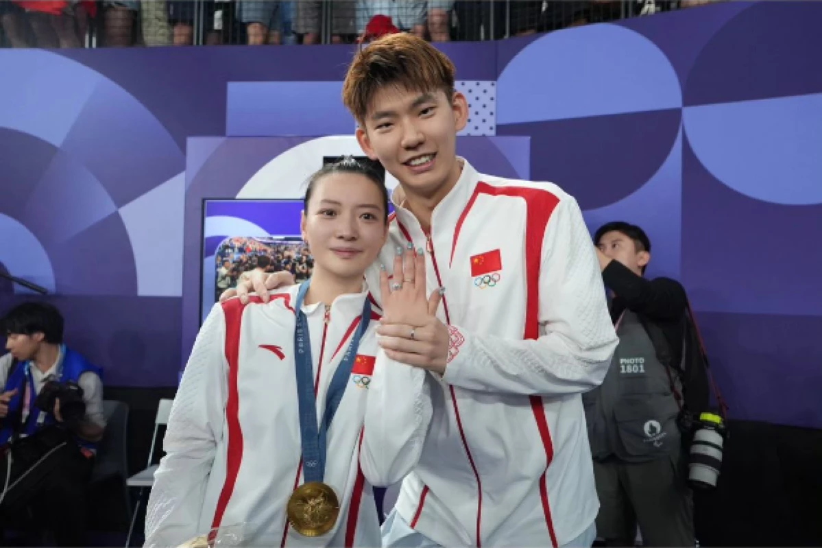 So Sweet! Huang Ya Qiong Dilamar Liu Yu Chen Usai Raih Medali Emas di Olimpiade Paris 2024