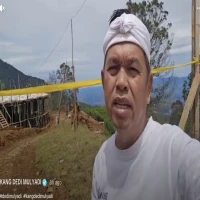 Gunung tangkuban perahu