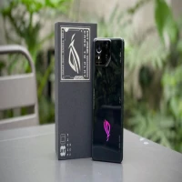Asus ROG Phone 8 PRO Harga Resmi Hadir di Indonesia, Ini Perbedaan Tiga Varian dan Harganya!. foto : //gizmologi.id