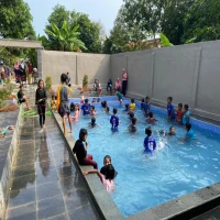 Kolam Renang Alanin Swimming Pool
