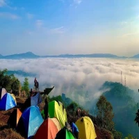 Bukit Pamoyanan – Sunrise Terindah di Subang foto Istimewa/net.