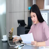 Info Loker untuk Laki-laki di Subang Hari Ini Update Terbaru! (Freepik.com/@jcomp)