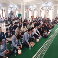 Peserta antusias mengikuti Gebyar Kemerdekaan Cinta Al-Qur'an sukses digelar Sabtu, 9 Agustus 2025 di Masjid Agung Subang.