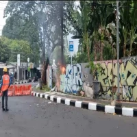 Tiang listrik di sekitar Alun-alun Subang