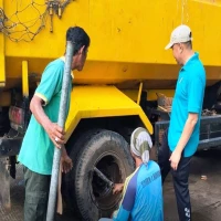 armada pengangkut sampah